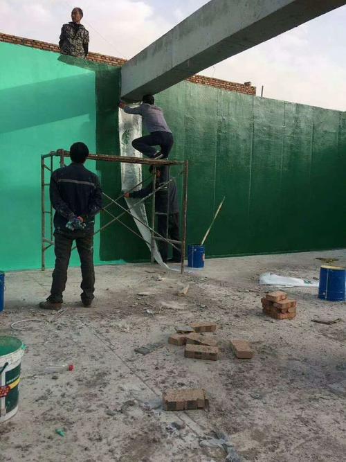 建始针对老旧车间地面普遍存在的起砂、裂缝问题
